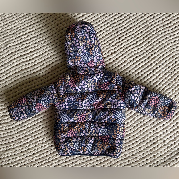 Carters 4T Floral Hooded Puffer Jacket - Picture 4 of 7